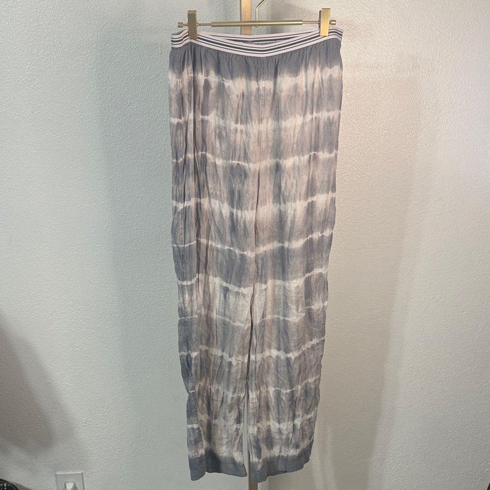 Old Navy Gray and White Tie-Dye pajama pants- Small tall